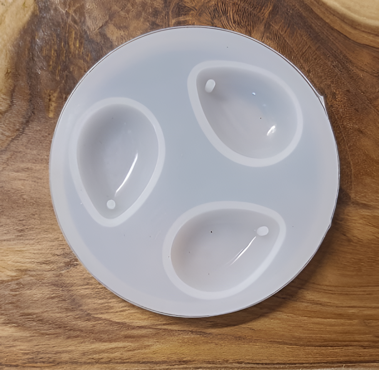 3 in 1 Dropper Pendent mould-Picsart-AiImageEnhancer (1)