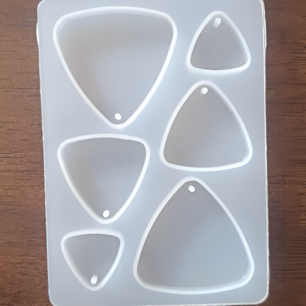 6 Cavity Plectrum Mould for Key chain and Jewellery